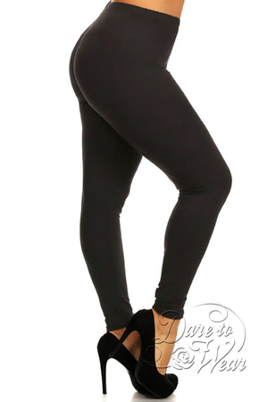 Peached Leggings in Basic Black | Raven Dark Ebony Athleisure Tights Plus-Side