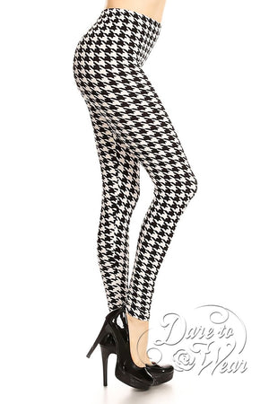 Peached Leggings in Houndstooth | Black White Jagged Checked Tights Side