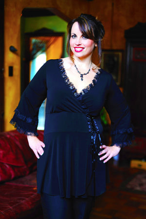 Krista inDare to Wear Victorian Gothic Steampunk Victoria Corset Top in Black